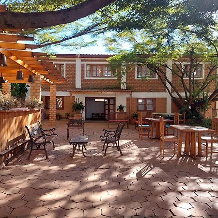 איבאטו Island Continent Hotel מראה חיצוני תמונה