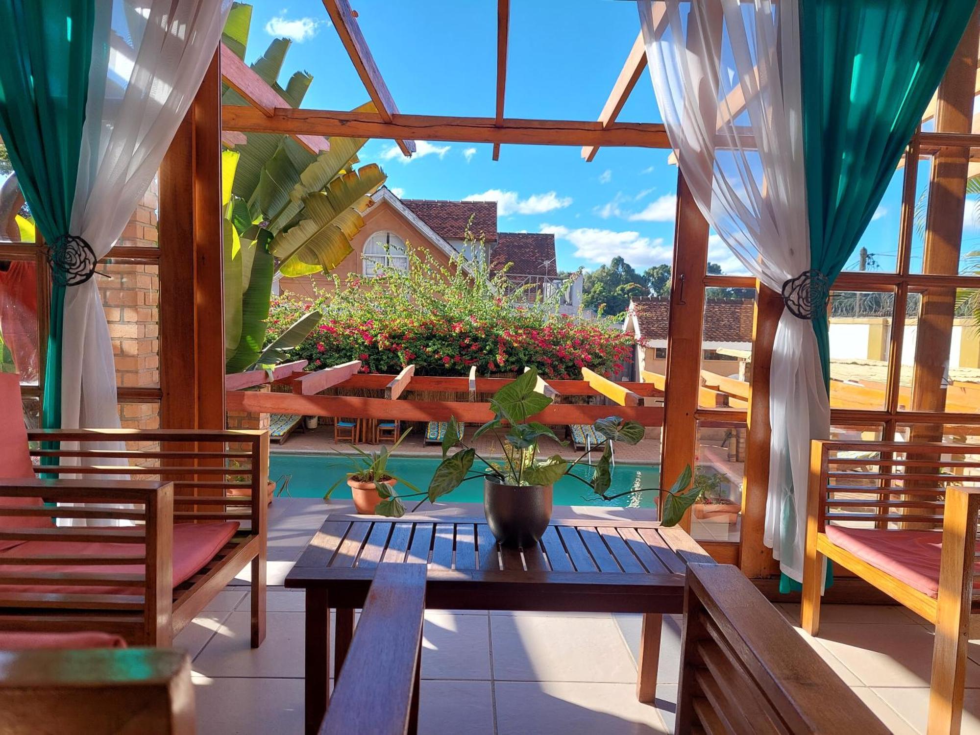 Island Continent Hotel Ivato Airport מראה חיצוני תמונה